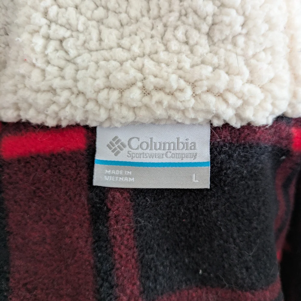 Columbia Red and Black Plaid Fleece Vest - Picture 6 of 7